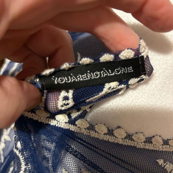 You Are Not Alone lace sheer‎ mesh embroidered boho long sleeved blue top size L - Picture 5 of 8